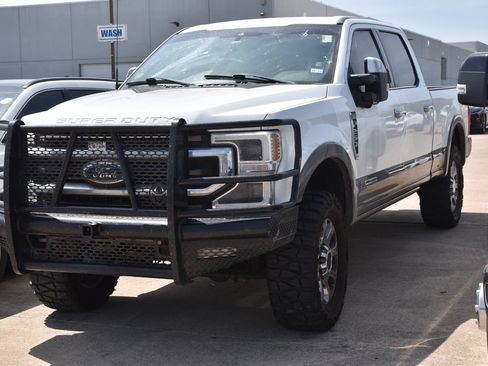 Used 2022 Ford F250 King Ranch w/ King Ranch Ultimate Package AWD/4WD image 2