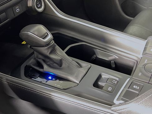 Used 2025 Toyota Grand Highlander AWD Hybrid image 24