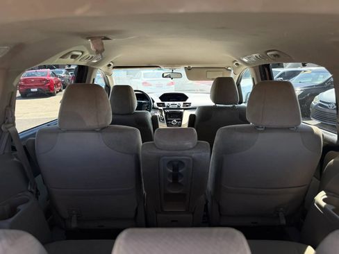 Used 2015 Honda Odyssey EX image 9