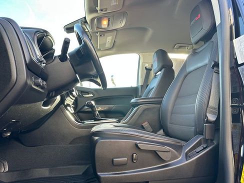 Used 2021 GMC Canyon AT4 image 11