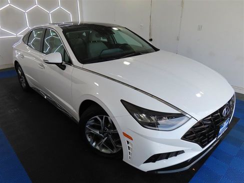 Used 2022 Hyundai Sonata SEL w/ Convenience Package FWD image 5