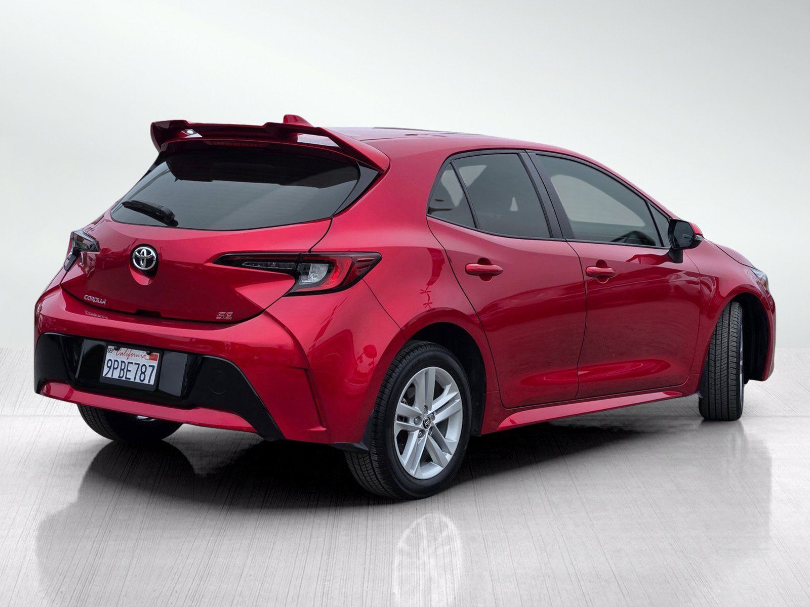 Used 2023 Toyota Corolla SE FWD image 4