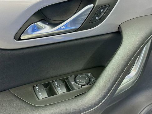 Used 2024 Chevrolet Blazer LT image 19