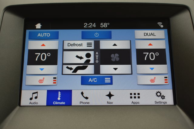 Used 2016 Ford Edge SEL w/ Equipment Group 201A AWD/4WD image 29