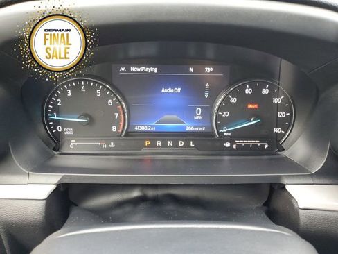 Used 2022 Ford Explorer XLT w/ Equipment Group 202A image 22