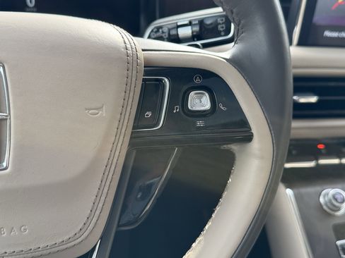 Used 2022 Lincoln Aviator Reserve w/ Equipment Group 201A image 13
