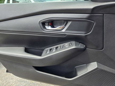 Used 2023 Honda Accord Sport image 26