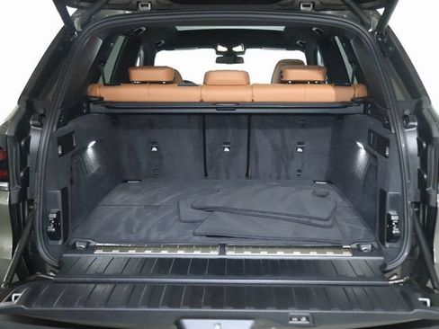 Used 2026 BMW X5 xDrive50e w/ Climate Comfort Package AWD/4WD image 32