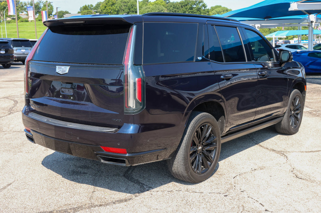 Used 2022 Cadillac Escalade Sport w/ Touring Package AWD/4WD image 6