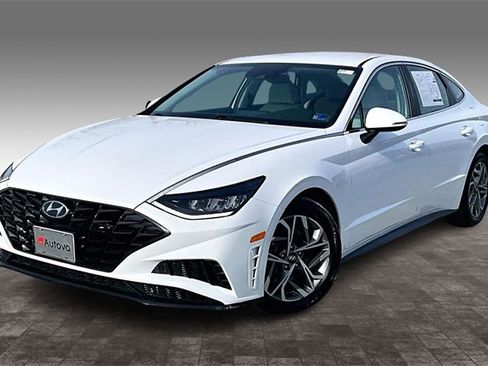 Used 2023 Hyundai Sonata SEL image 3