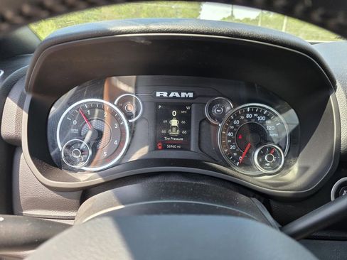 Used 2024 RAM 2500 Big Horn image 14