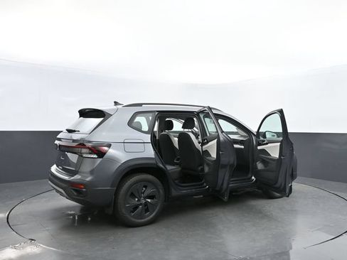 Used 2025 Volkswagen Taos S FWD image 40