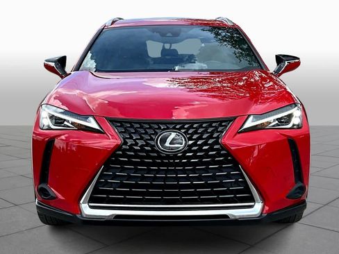 Used 2020 Lexus UX 200 w/ Premium Package FWD image 4