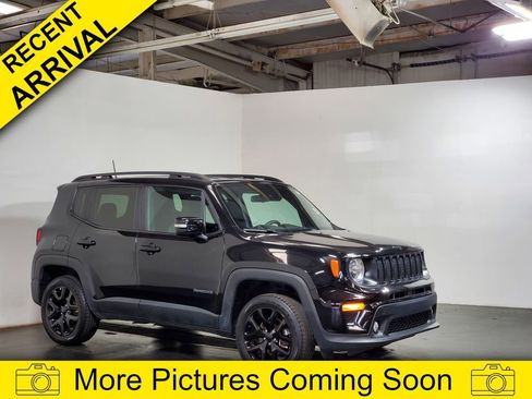 Used 2022 Jeep Renegade Altitude image 1