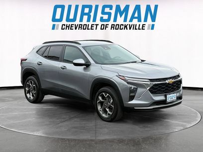 Used 2025 Chevrolet Trax LT w/ LT Convenience Package