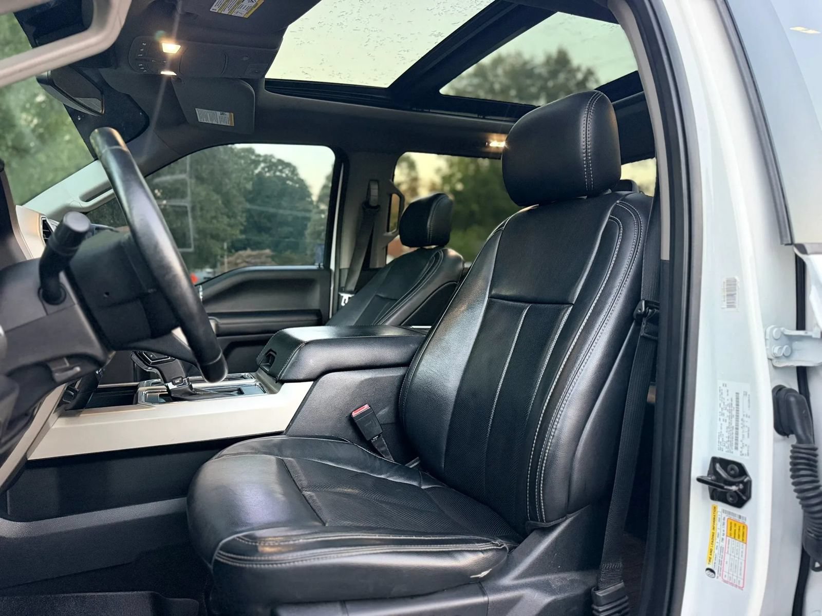 Used 2020 Ford F150 Lariat AWD/4WD image 13