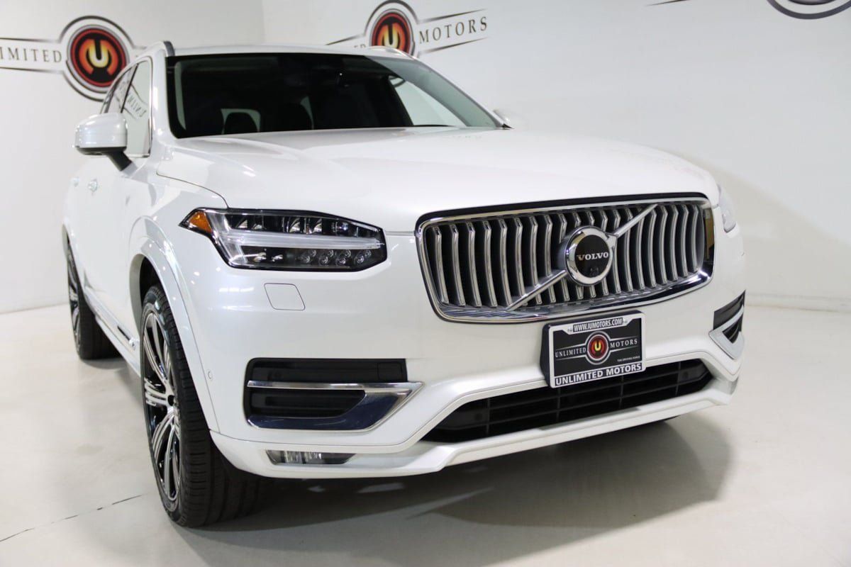 Used 2023 Volvo XC90 B6 Ultimate AWD/4WD image 18