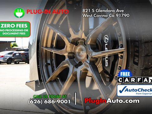 Used 2023 Lexus IS 500 w/ Accessory Package RWD image 11