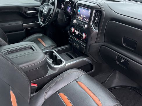 Used 2022 GMC Sierra 2500 AT4 AWD/4WD image 15