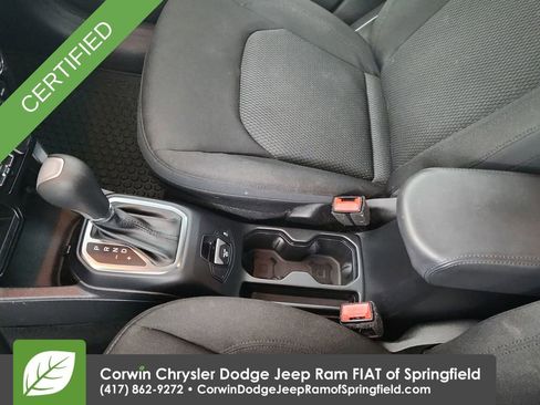 Used 2019 Jeep Renegade Altitude w/ Quick Order Package 2XM FWD image 27