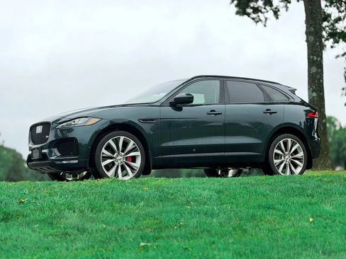 Used 2017 Jaguar F-PACE S AWD/4WD image 40