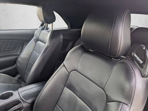 Used 2018 Ford Mustang Premium RWD image 13
