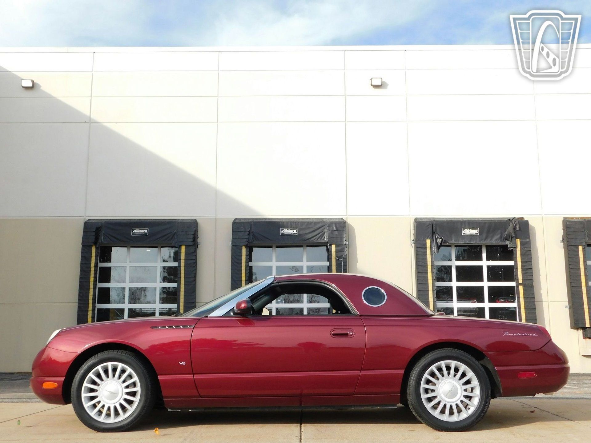 Used 2004 Ford Thunderbird RWD image 17
