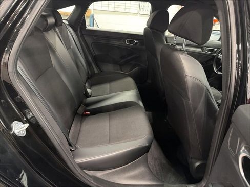 Used 2023 Honda Civic Sport image 15
