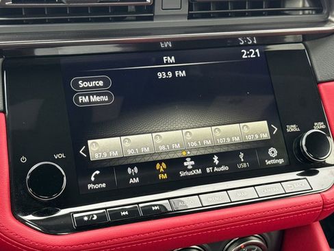 Used 2025 Nissan Z Performance w/ Floor Mat Package image 14