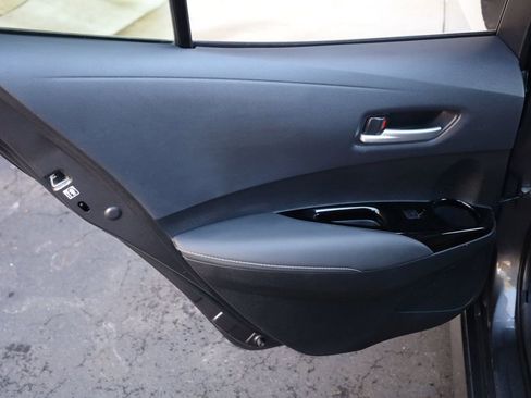 Used 2021 Toyota Corolla XSE image 17