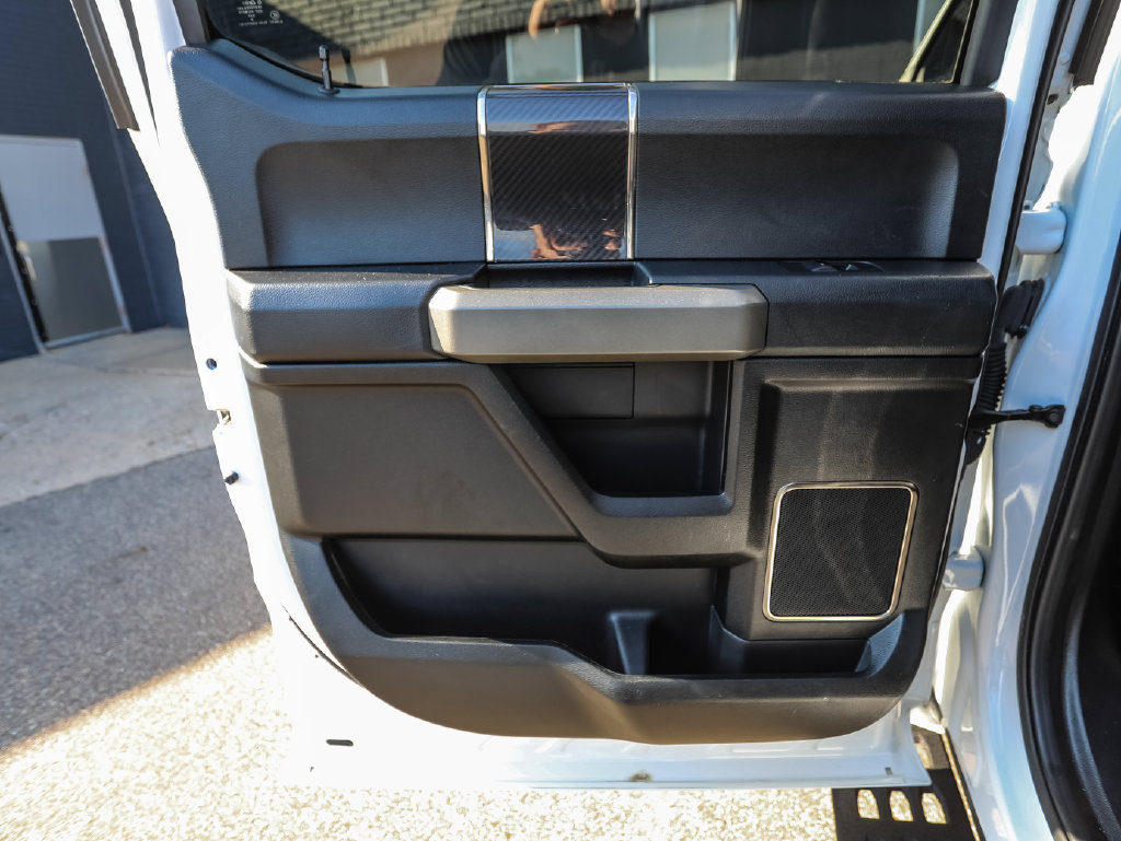 Used 2019 Ford F150 Raptor w/ Equipment Group 802A Luxury AWD/4WD image 19