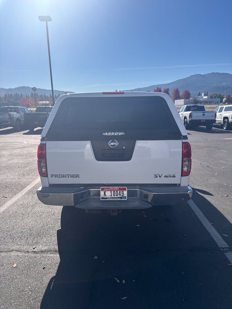 Used 2012 Nissan Frontier SV AWD/4WD image 6