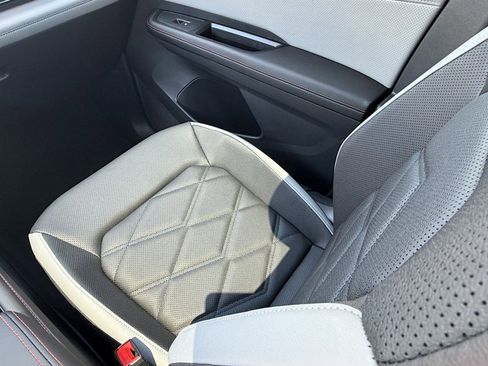 New 2026 Volkswagen Atlas Peak Edition AWD/4WD image 14