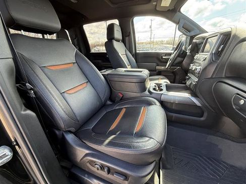 Certified 2022 GMC Sierra 2500 AT4 w/ AT4 Preferred Package image 28