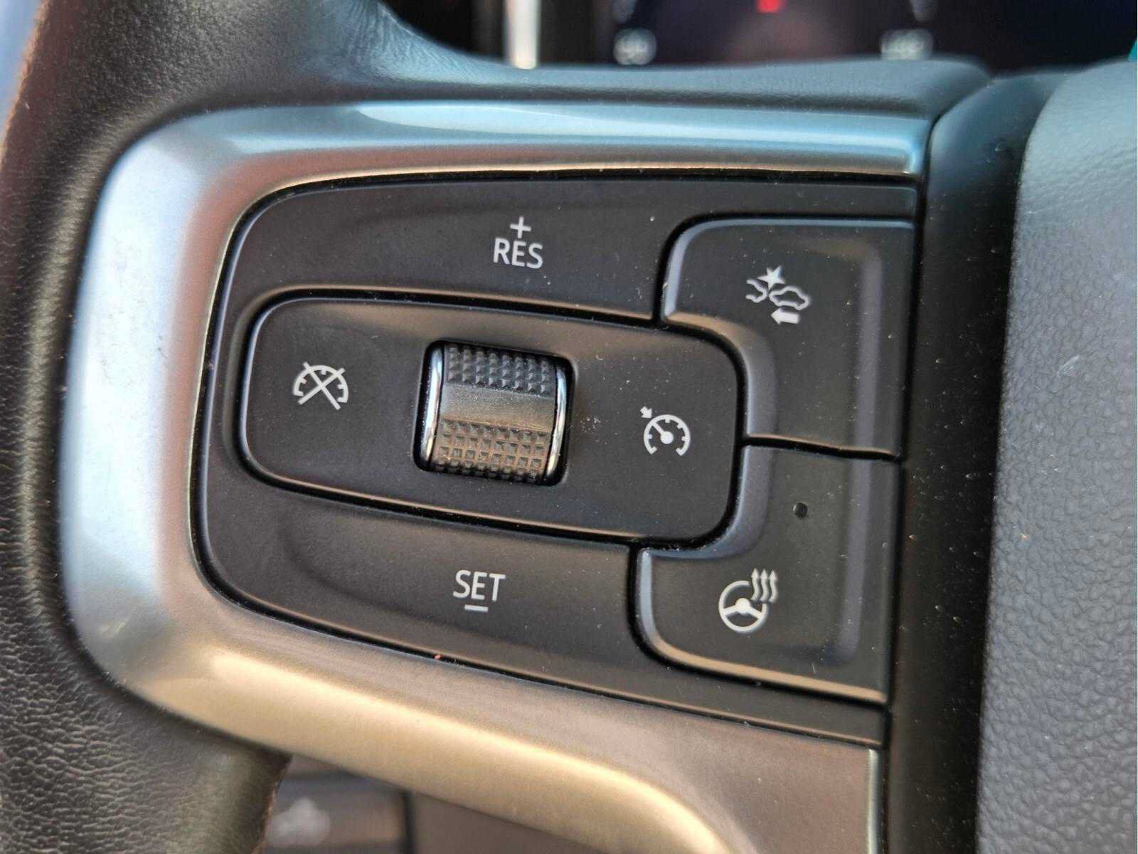Used 2022 Chevrolet Silverado 1500 RST RWD image 31