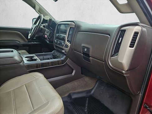 Used 2015 GMC Sierra 2500 Denali w/ Duramax Plus Package AWD/4WD image 19