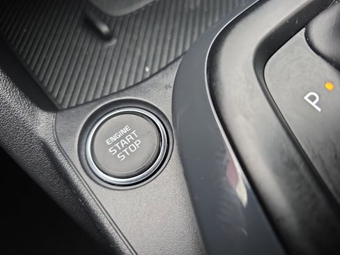 Certified 2025 Kia K4 EX image 17