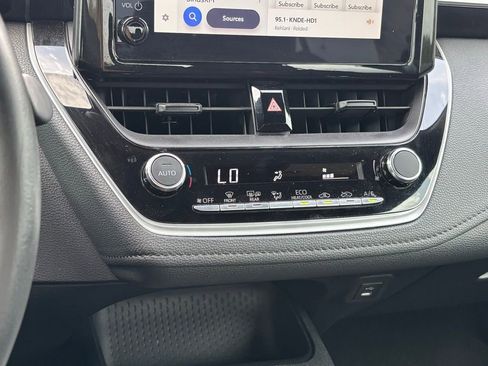 Certified 2024 Toyota Corolla SE FWD image 19