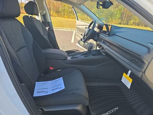 New 2025 Honda Accord LX image 10