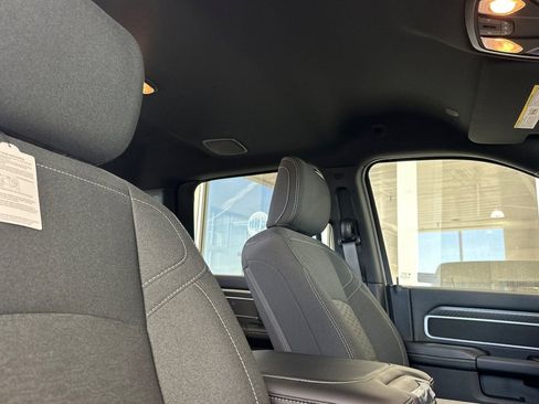 New 2026 RAM 2500 Big Horn AWD/4WD image 17