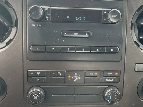 Used 2016 Ford F250 XL w/ Power Equipment Group image 29