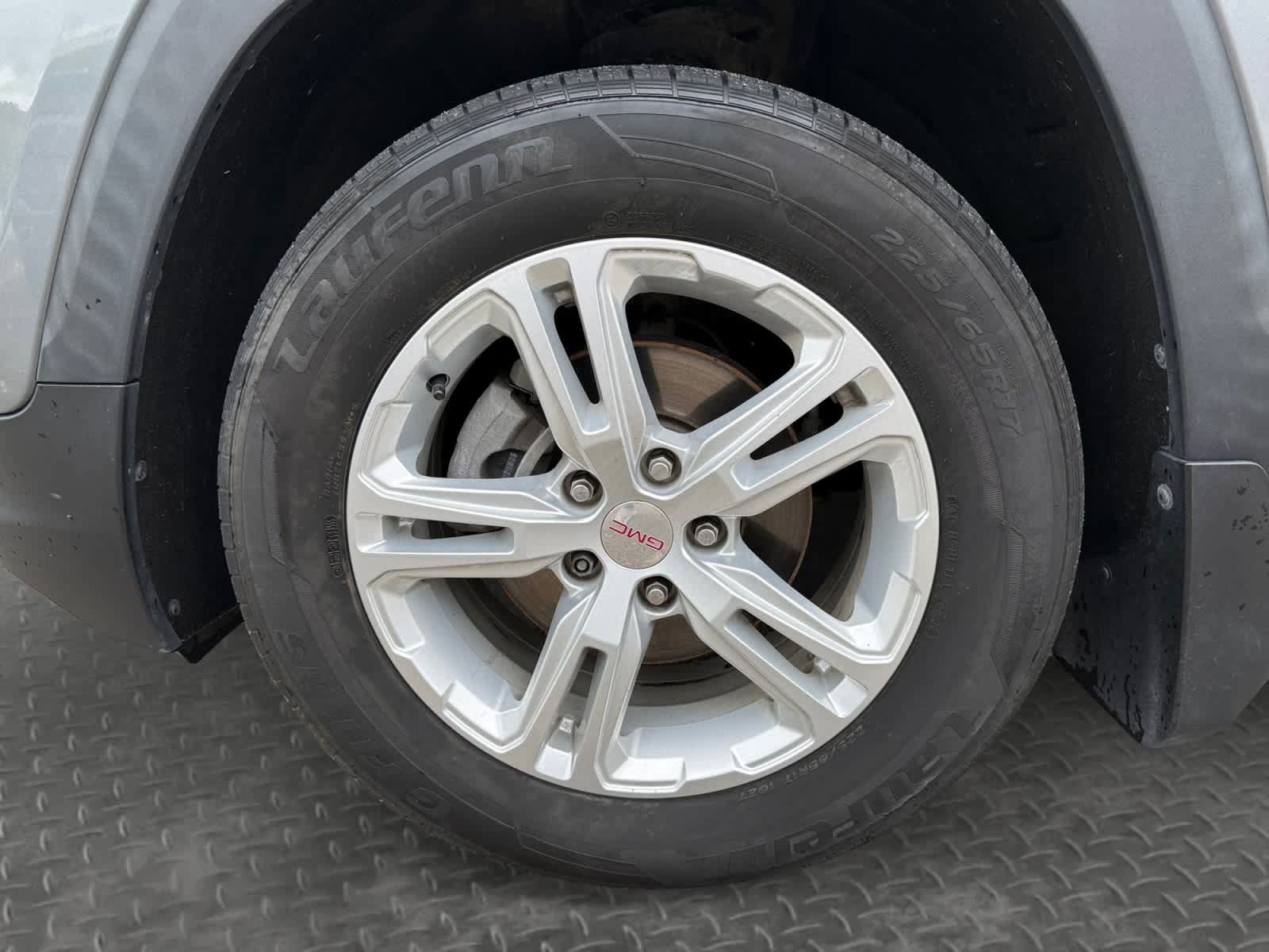 Used 2020 GMC Terrain SLE AWD/4WD image 9
