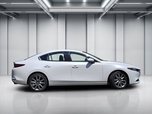 Used 2020 MAZDA MAZDA3 AWD Sedan w/ Premium Package image 3