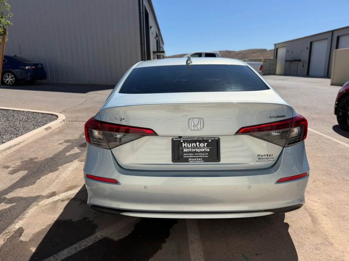 Used 2022 Honda Civic Touring image 7