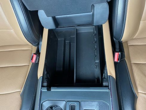 Used 2021 Ford F150 Lariat w/ Equipment Group 502A High AWD/4WD image 26