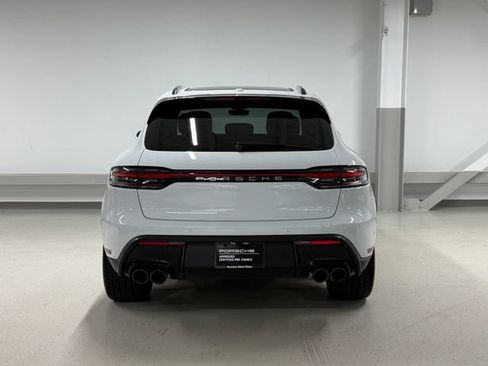 Certified 2026 Porsche Macan AWD/4WD image 7