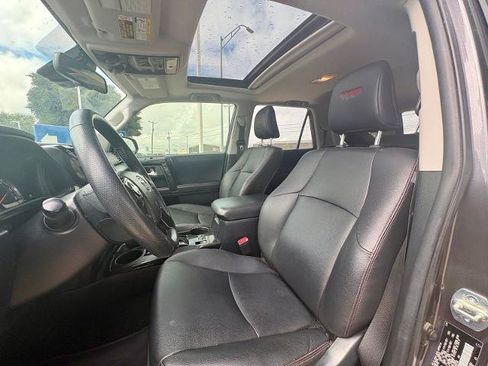 Used 2022 Toyota 4Runner TRD Off-Road Premium w/ Moonroof Package AWD/4WD image 13