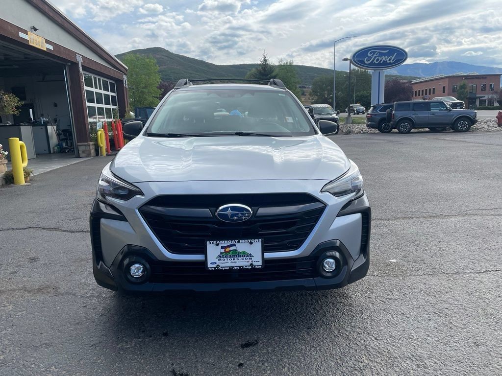 Used 2024 Subaru Outback AWD/4WD image 11