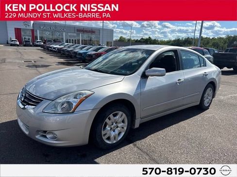 Used 2012 Nissan Altima 2.5 S FWD image 1