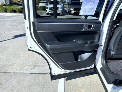 Used 2025 Hyundai Santa Fe SE image 22